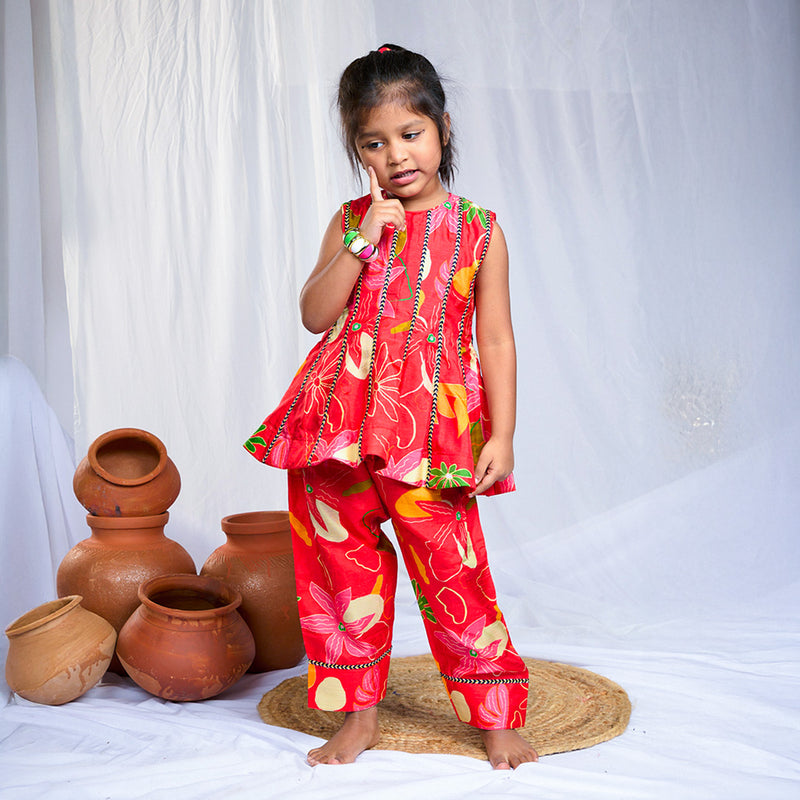 Printed Sleeveless Kurti with Pants