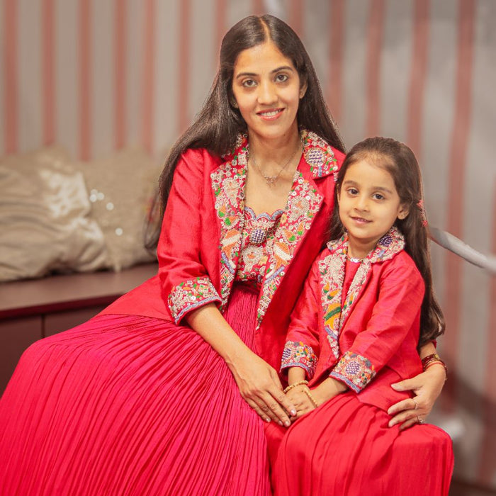 PINK HEAVY COLLARED NECK COAT WITH INNER AND PLEATED LEHENGA